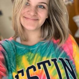 Meet your Posher, Kimberly